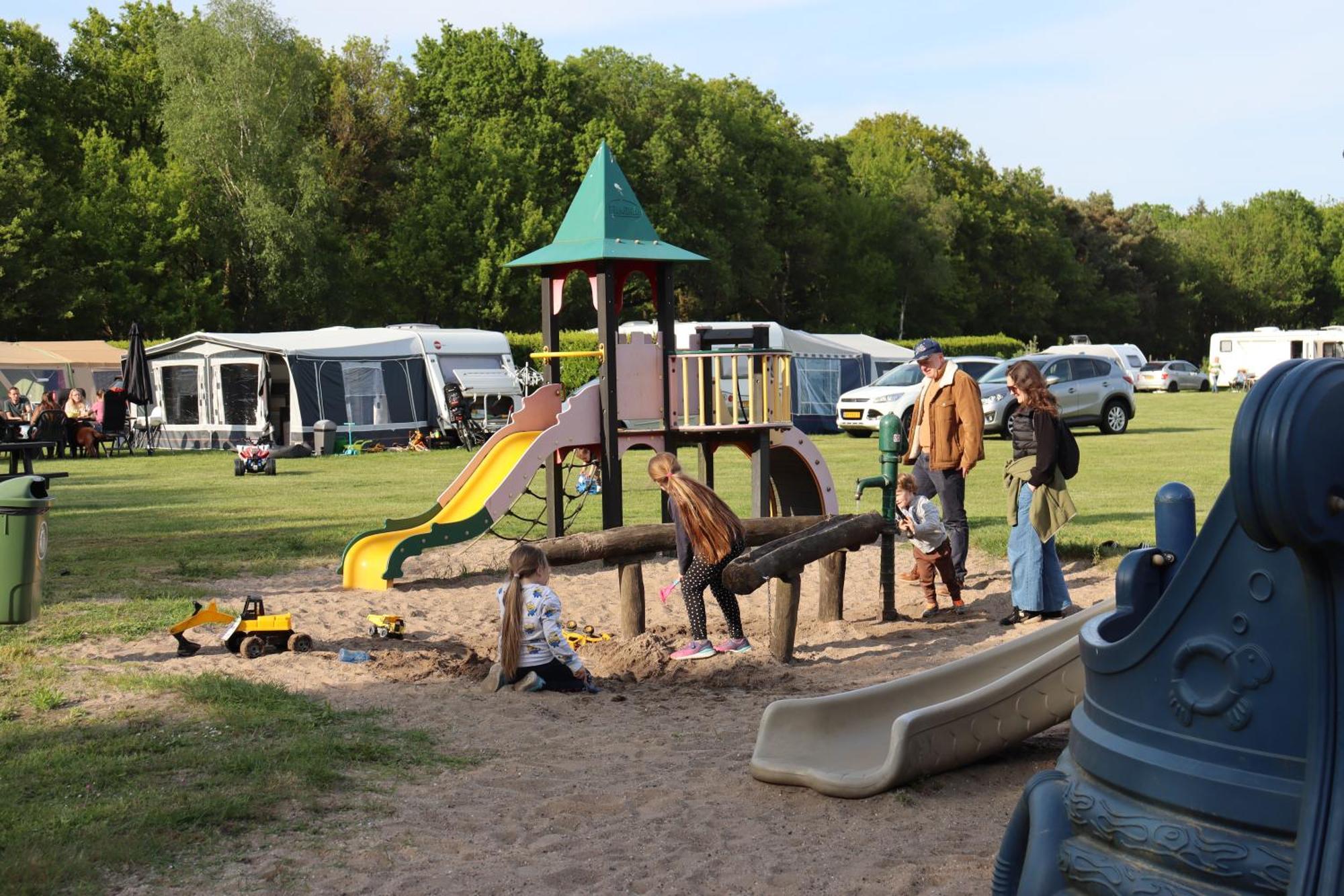Holiday Park Duinhoeve Udenhout ภายนอก รูปภาพ