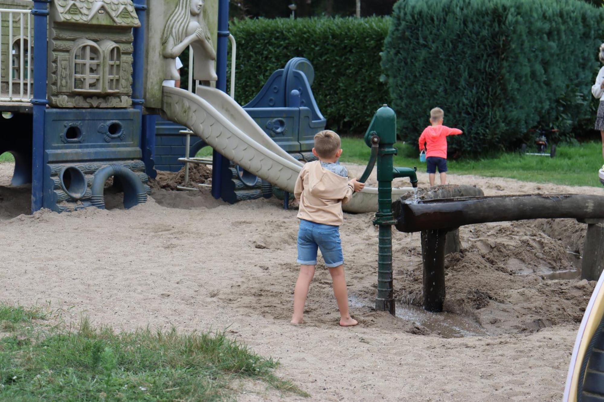 Holiday Park Duinhoeve Udenhout ภายนอก รูปภาพ