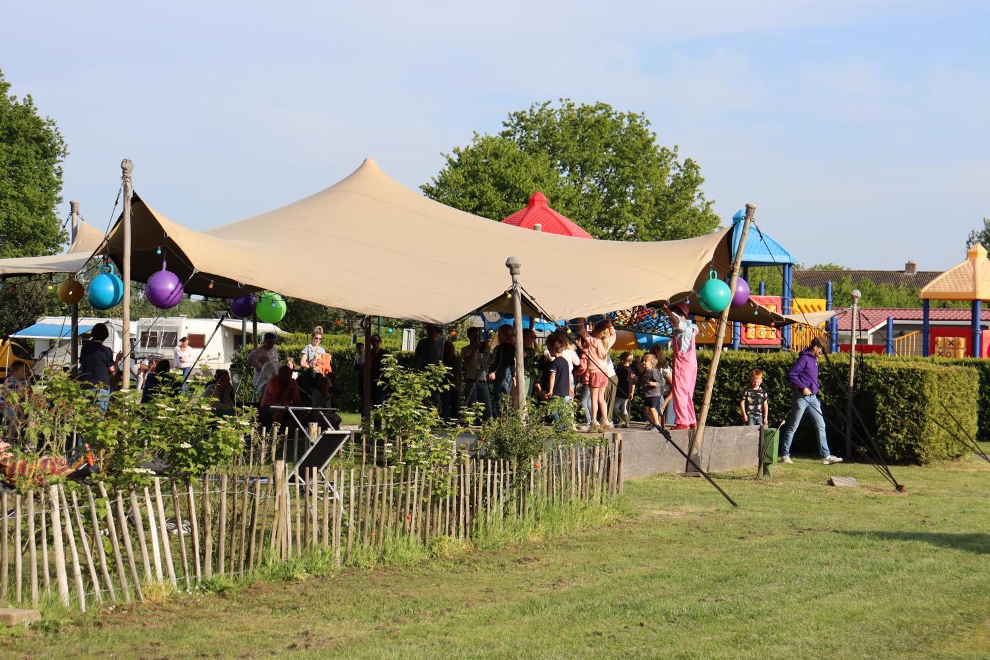 Holiday Park Duinhoeve Udenhout ภายนอก รูปภาพ