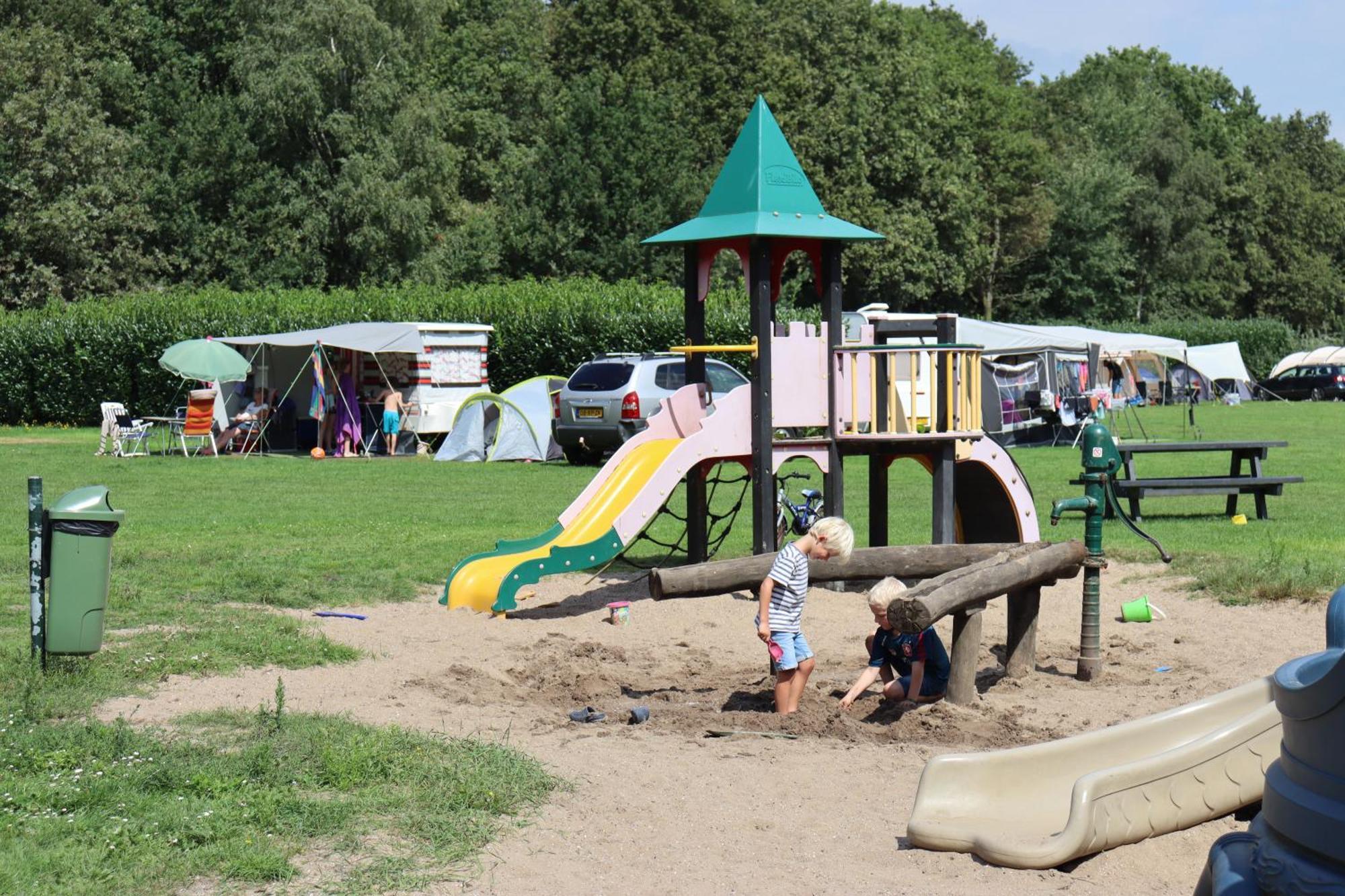 Holiday Park Duinhoeve Udenhout ภายนอก รูปภาพ