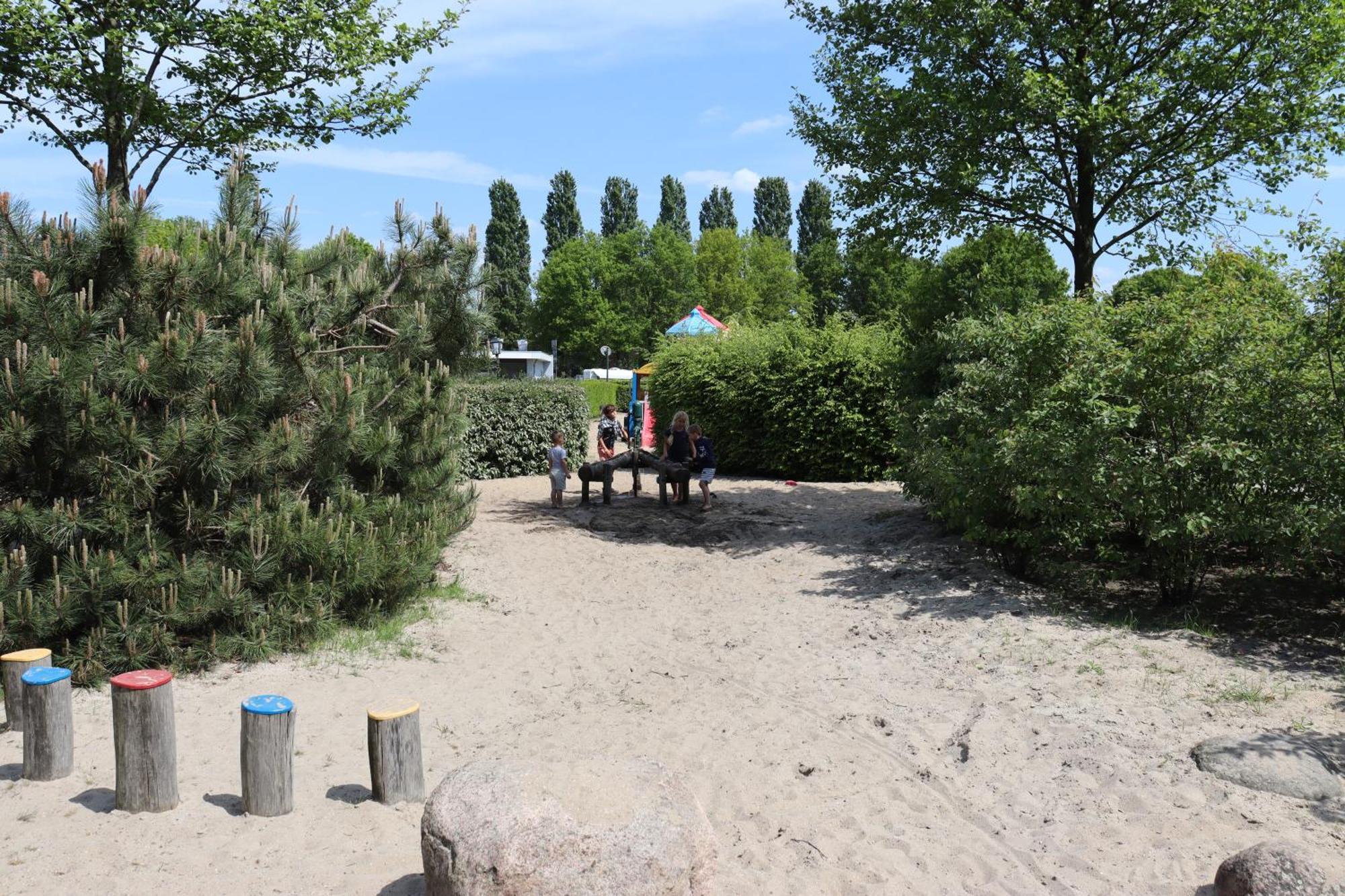 Holiday Park Duinhoeve Udenhout ภายนอก รูปภาพ